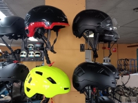 Diverse Helmen